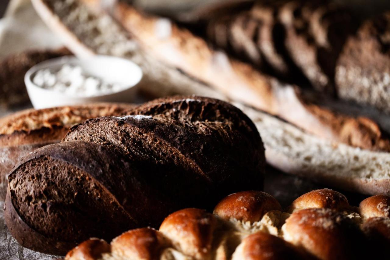 Four Seasons Hotel Rijad Zewnętrze zdjęcie Bread